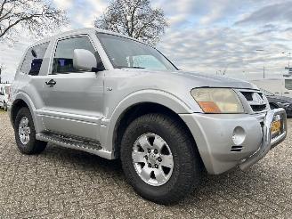 Mitsubishi Pajero 3.2 DI-D GLS Automaat picture 28