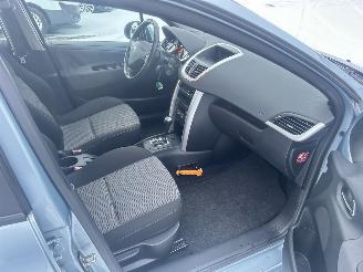 Peugeot 207 1.6 VTi XS Automaat picture 11