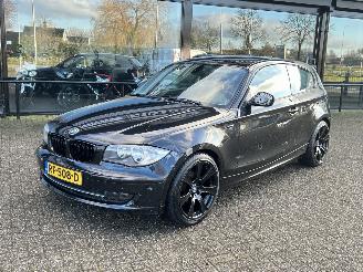 Unfallwagen BMW 1-serie 116i EffDyn. Ed. Business Line Ultimate Edition 2012/3