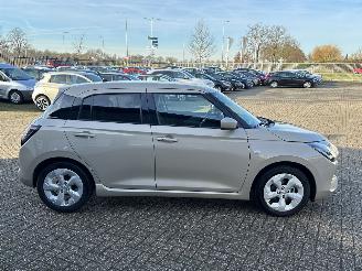 Suzuki Swift 1.2 Select Smart Hybrid picture 6