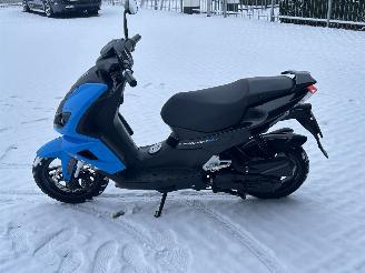 Peugeot  Speedfight 4 picture 6