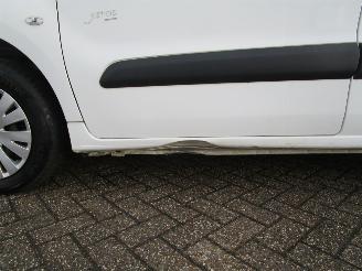 Citroën Berlingo 1.6 BleuHDI 75 Club marge picture 19