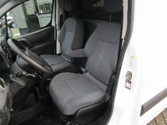 Citroën Berlingo 1.6 BleuHDI 75 Club marge picture 12