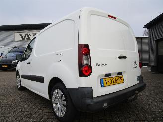 Citroën Berlingo 1.6 BleuHDI 75 Club marge picture 20
