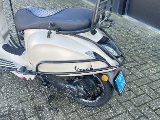 Vespa  Sprint 50 picture 12