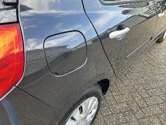 Renault Clio 1.5 dCi Authentique picture 21