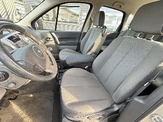 Renault Scenic 1.6-16V Business Line picture 25