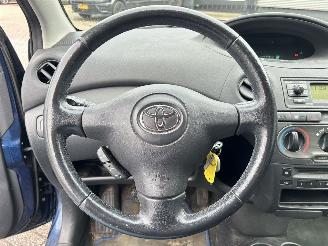 Toyota Yaris 1.3 VVT-i S-Line picture 15