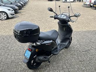 Derbi  Boulevard 50 4T picture 5