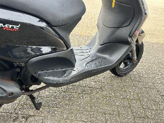 Derbi  Boulevard 50 4T picture 10