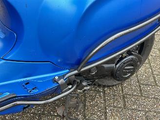 Vespa  Sprint 50 4T picture 13