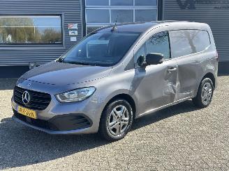 krockskadad bil bedrijf Mercedes Citan 108 CDI L1 Pro 2022/8