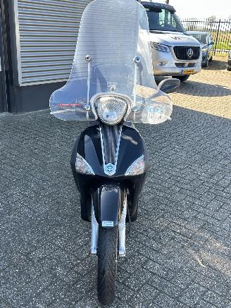 Piaggio  Liberty 50 4T picture 8
