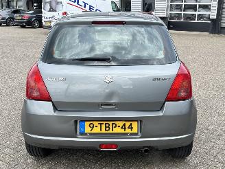 Suzuki Swift 1.3 GLS picture 4