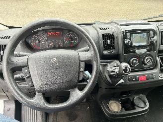 Peugeot Boxer 330 2.0 BlueHDI L2H2 Pro picture 15