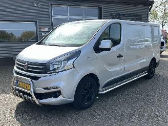 krockskadad bil bedrijf Fiat Talento 1.6 MJ L2H1 SX 2017/3