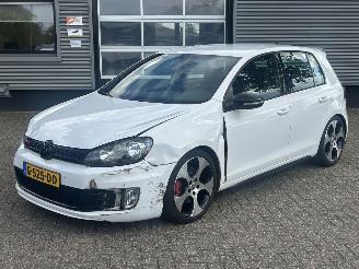 Coche accidentado Volkswagen Golf 2.0 GTI 2010/6