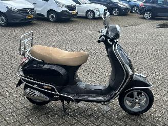 Vespa  LX50 2T picture 6