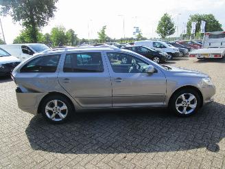 Skoda Octavia Combi 1.2 TSI Elegance picture 6