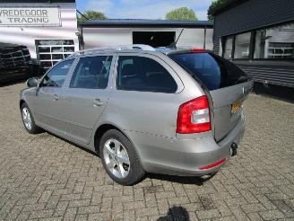 Skoda Octavia Combi 1.2 TSI Elegance picture 3