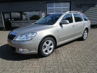 škoda osobní automobily Skoda Octavia Combi 1.2 TSI Elegance 2012/1