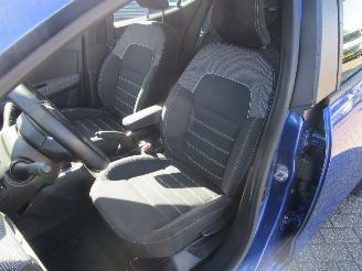 Dacia Sandero Stepway 1.0 TCE 100 BI-F Comfort picture 10