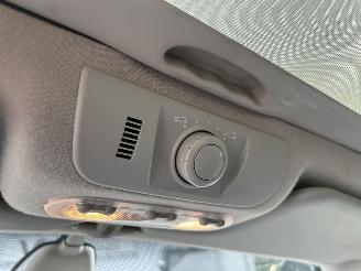Renault Grand-scenic 2.0-16V Tech Line picture 27