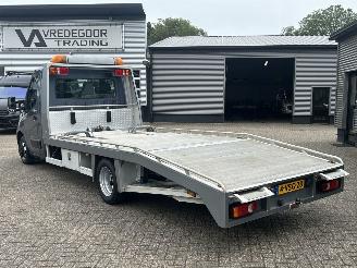 Renault Master T35 2.3 dCi Tijhof oprijwagen picture 3