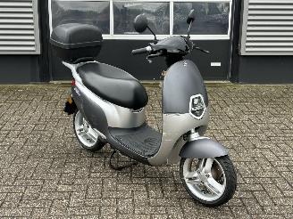 skadebil bromfiets Overige  Ecooter E1 S 2020/6