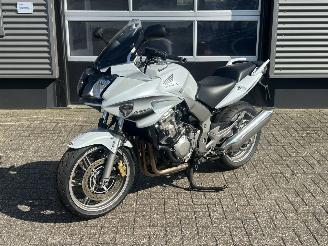 skadebil motor Honda CBF 1000 Tophalf 2010/5