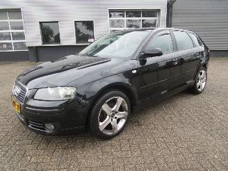 škoda osobní automobily Audi A3 Sportback 1.6 FSI Attraction 2007/7