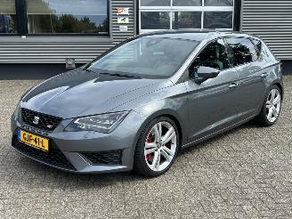 Voiture accidenté Seat Leon ST 2.0 TSI Cupra 2016/4