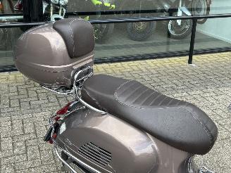 Vespa  GTS 300 i.e. Touring ABS picture 13