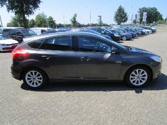 Ford Focus 1.6 EcoBoost Edition plus LPG picture 6