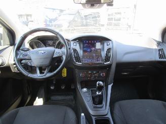 Ford Focus 1.6 EcoBoost Edition plus LPG picture 10