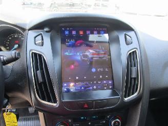 Ford Focus 1.6 EcoBoost Edition plus LPG picture 14