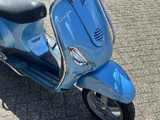 Vespa  LX 50 4T picture 9