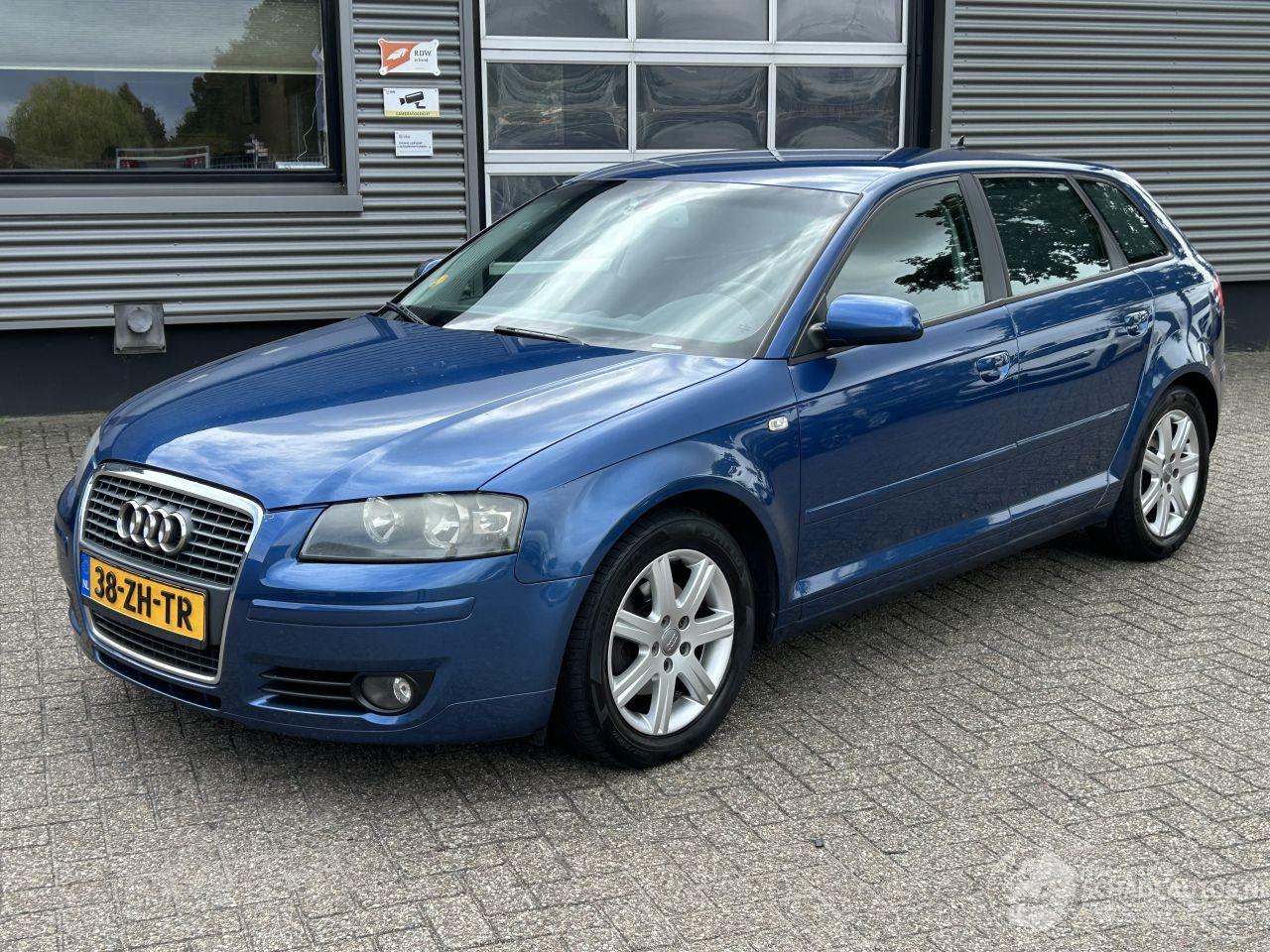 Audi A3 1.9 TDI Attraction DSG