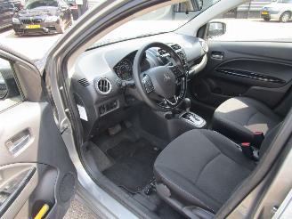 Mitsubishi Space-star 1.2 Connect pro automaat picture 12