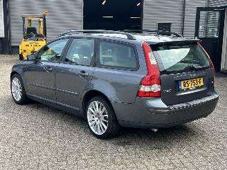 Volvo V-50 2.5 T5 Exclusive picture 3