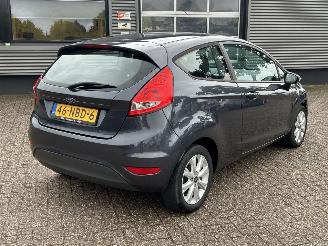 Voiture accidenté Ford Fiesta 1.25 Limited 2010/7