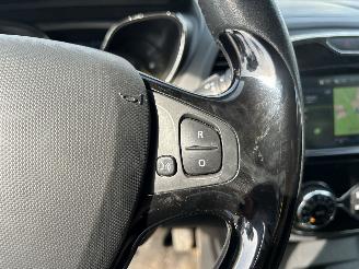 Renault Captur 0.9 TCe Dynamique picture 19