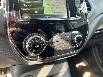 Renault Captur 0.9 TCe Dynamique picture 17
