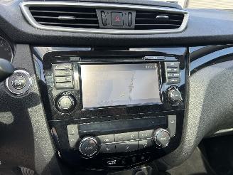 Nissan Qashqai 1.2 N-Connecta picture 16