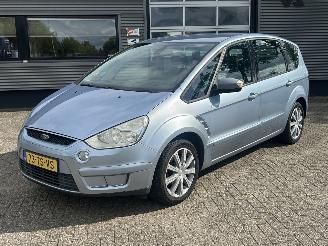 Avarii autoturisme Ford S-Max 2.0-16V 2007/1