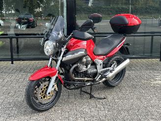 krockskadad bil motor Moto Guzzi ST 2 Breva 1100 I.E. 2005/6