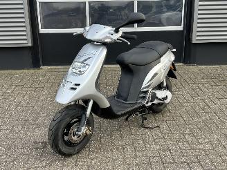  Piaggio  Typhoon 50 2008/6