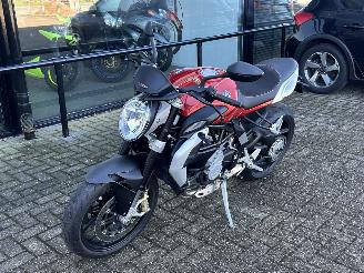 MV Agusta  800 Brutale Italia picture 7