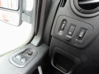 Renault Master T35 2.3 dCi L2H2 airco omvormer standkachel picture 25