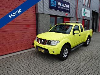 skadebil auto Nissan Navara 2.5 dCi XE Double Cab airco marge !!!!!!!!!!! 2009/4